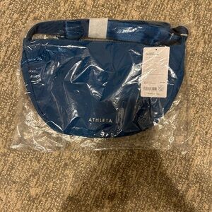 Athleta cross body